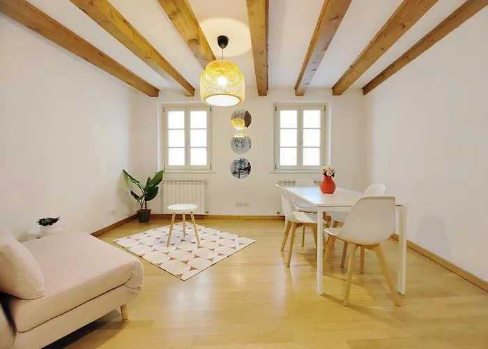 Piazza Unita D'italia - Free Wifi *